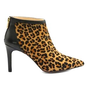 Adrienne Vittadini Nyla Booties